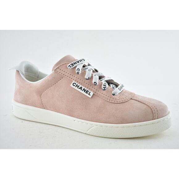 Chanel 20S Weekender Pink Suede CC Logo Laces Low Top Flat Runner Sneaker 42 - Picture 2 of 12